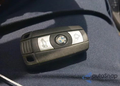 2011 BMW 128I из США, поврежденный, VIN WBAUL7C54BVM79972